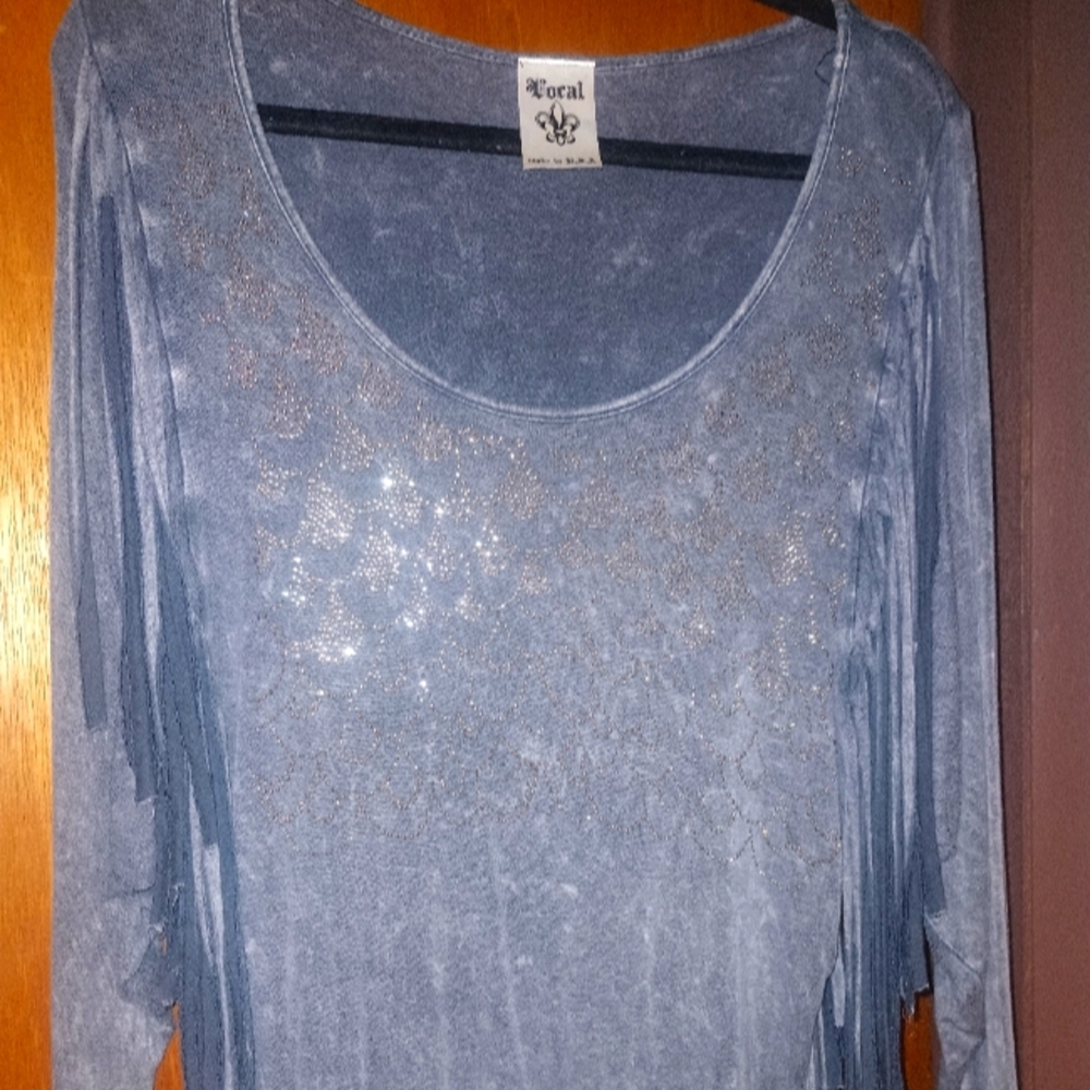 Vocal ,bling, fringe, soft, grey, top,long sleeves